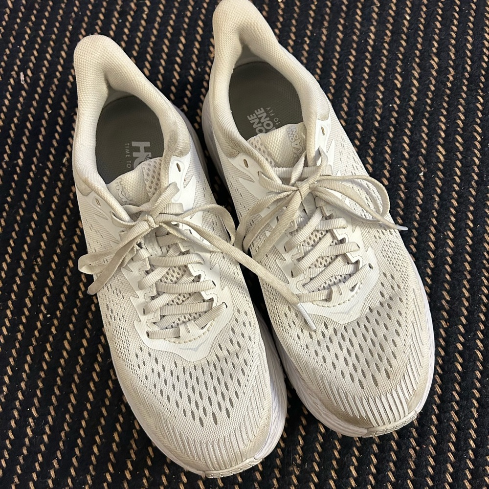 Hoka One One Clifton 7